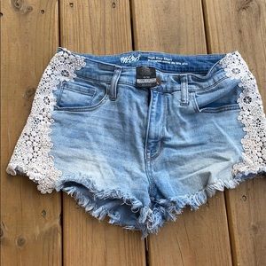Lace side jean shorts